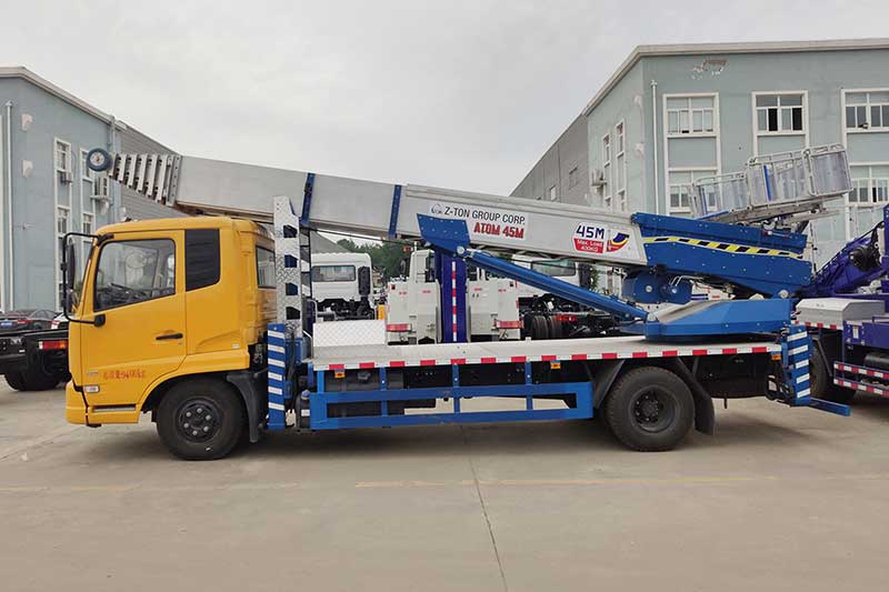 東風(fēng)天錦45米云梯車